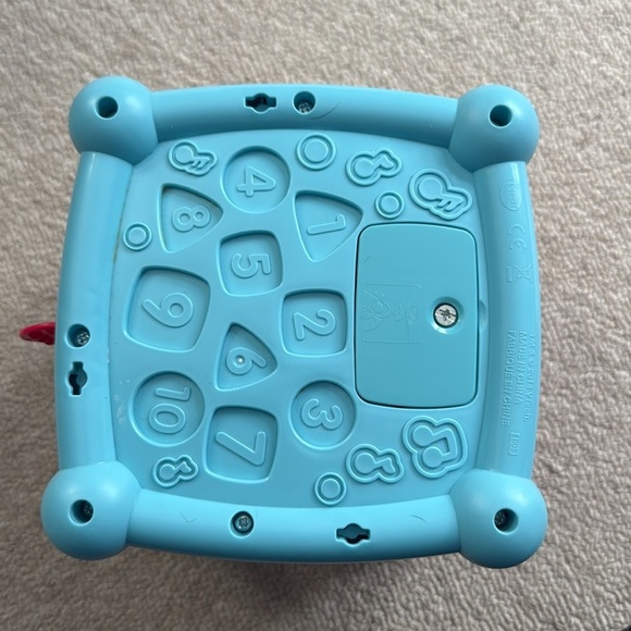 VTech Busy Learners Activity Cube, Purple - Picture 7 of 7